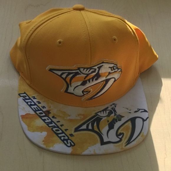 NWT Nashville Predators Adidas Yellow SnapBack - Picture 4 of 6